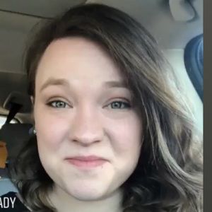 Meet your Posher, Caroline